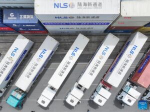 中国首条跨区域氢能重型卡车路线