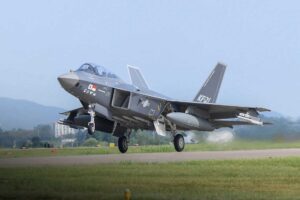 阿联酋是否准备为其空军购买韩国 KF-21 Boramae 战斗机？