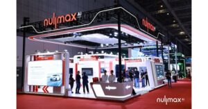上海车展 2025 - Nullmax 展示全栈式自动驾驶解决方案