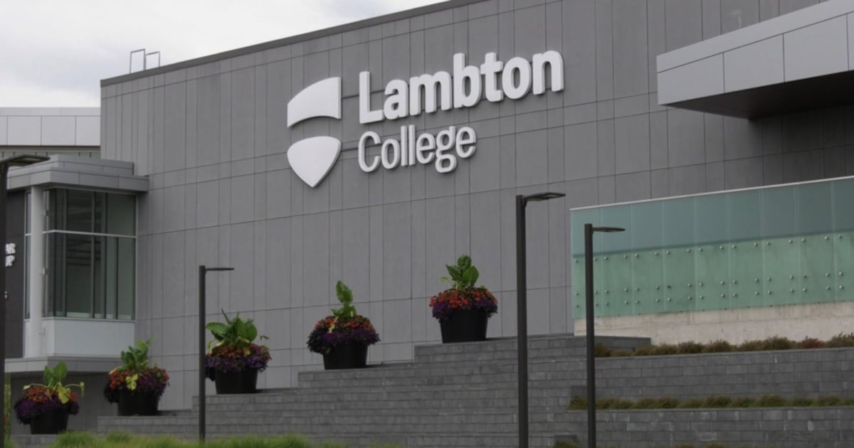Lambton College 推出 AI for Advanced Manufacturing 开发站点