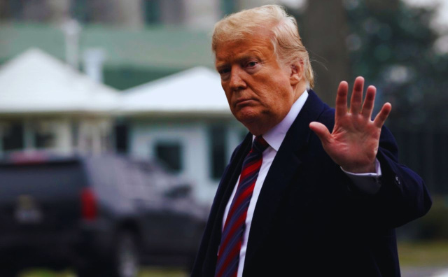 “弗拉基米尔，停下来！”：特朗普回应俄罗斯对基辅的致命袭击