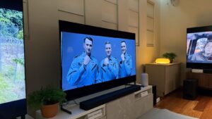 Sony Bravia 8 II vs A95L：继任者电视相比如何？