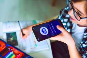 Meta AI 现在出现在 WhatsApp 中 — 它的作用以及如何关闭它