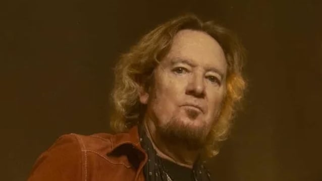 Iron Maiden 的 Adrian Smith 谈人工智能：“这就像结束的开始”