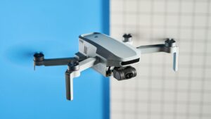我已经测试了这款迷你无人机一个月——它是 DJI 的终极替代品