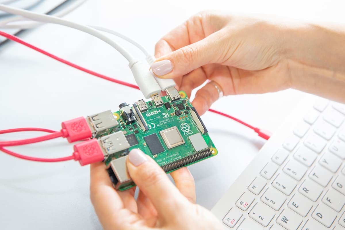 Raspberry Pi 供应短缺后利润暴跌