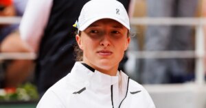 WTA 使用 Iga Swiatek 和 Alexandra Eala 的 AI 照片令人震惊地被捕捉到