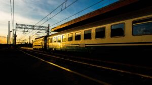 Northeast Frontier Railway 进行首次无人机清洁