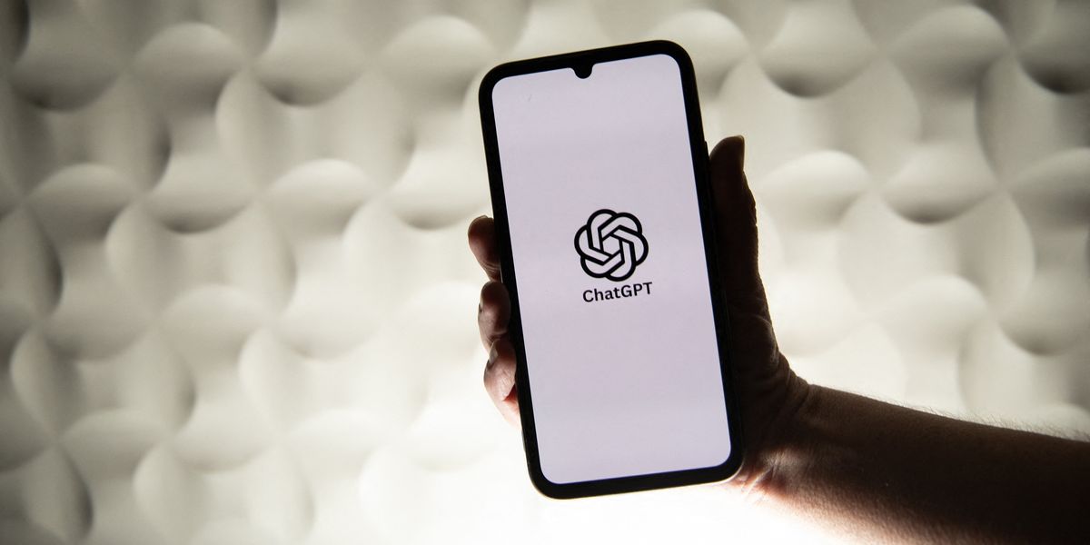 奇异的 ChatGPT 趋势让主人发现他们的宠物作为人类的样子