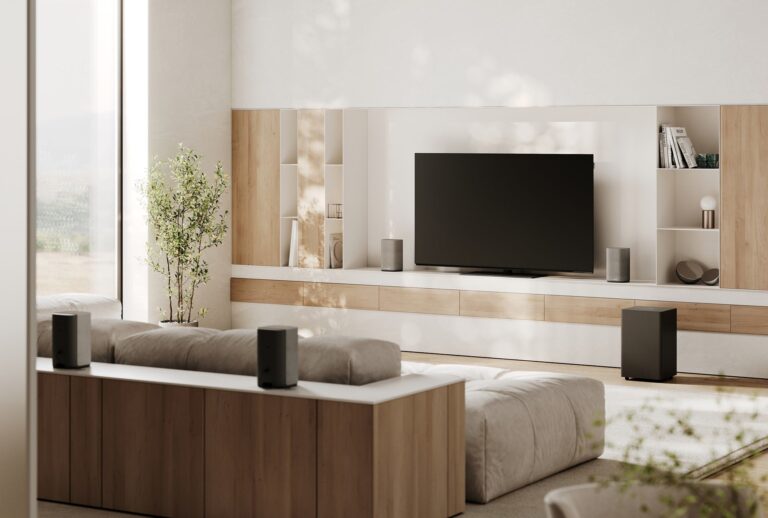 Loewe 的 We Boost 是一款即插即用的杜比全景声 (Dolby Atmos) 系统