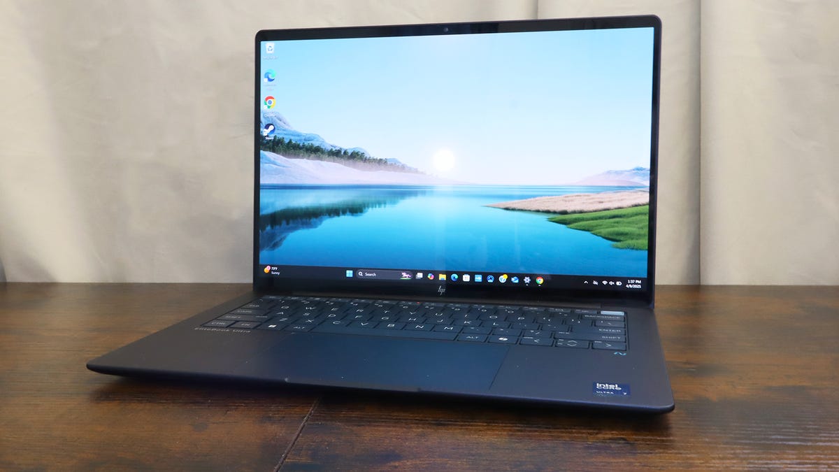 一场悄无声息的 PC 热潮正在发生 – 这要归功于 Windows 10 和关税