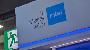 英特尔需要许可证才能向中国客户出口 AI 芯片