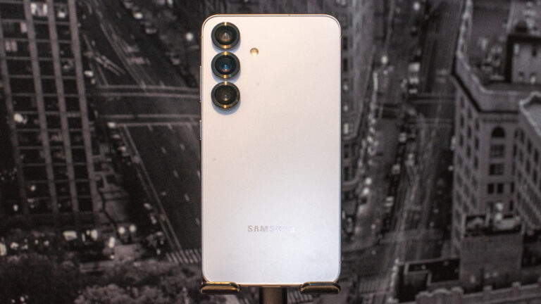 三星的 One UI 7 推出可能会在今天重新启动，但它已经被 One UI 8 所掩盖