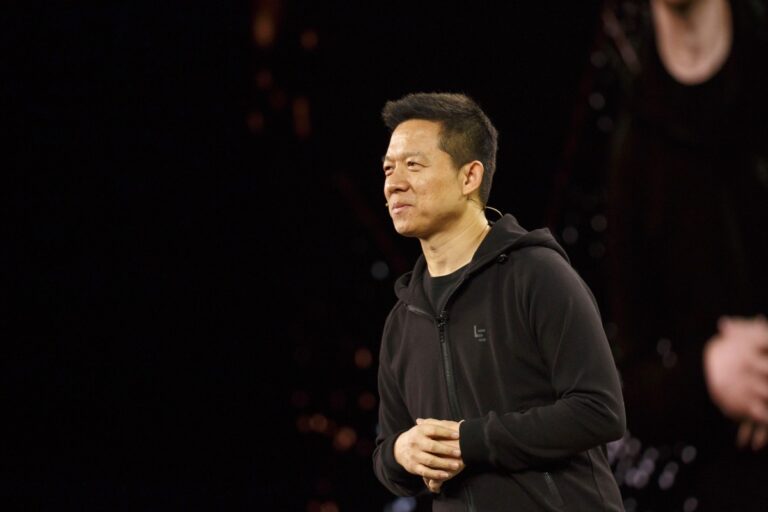 Faraday Future 创始人在因内部调查而被边缘化三年后被任命为联合首席执行官