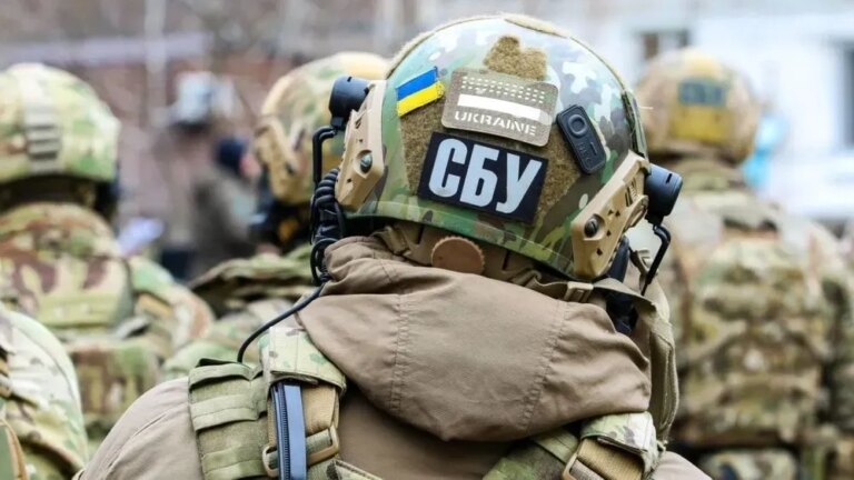 乌克兰的“Bust FSB 特工”聊天机器人收到 5,000 份关于俄罗斯招聘企图的报告