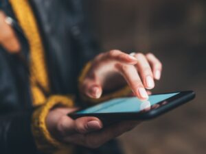 Meta 将使用来自欧盟用户的公开内容来训练其 AI