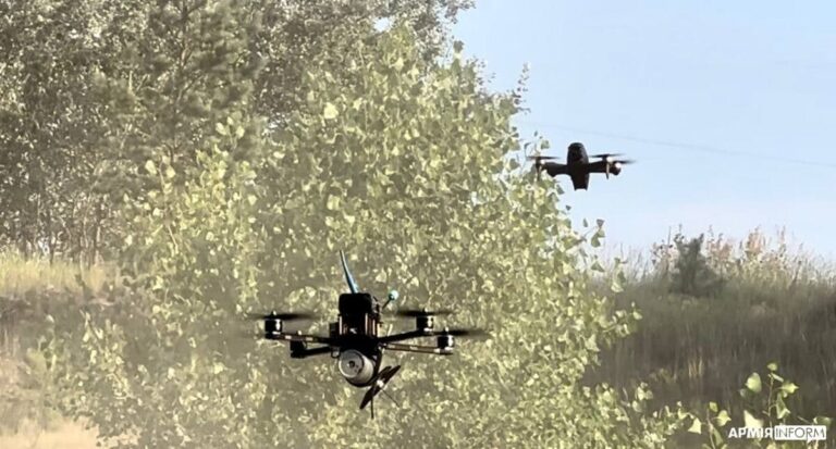 英国陆军与 FPV 无人机机队签订合同进行打击训练