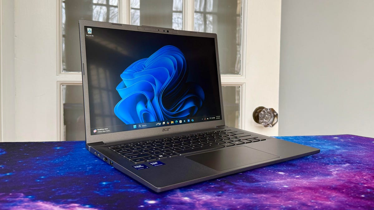 宏碁 Aspire 14 AI 评测：便宜的 Copilot Plus PC 提供出色的电池寿命和面向未来的