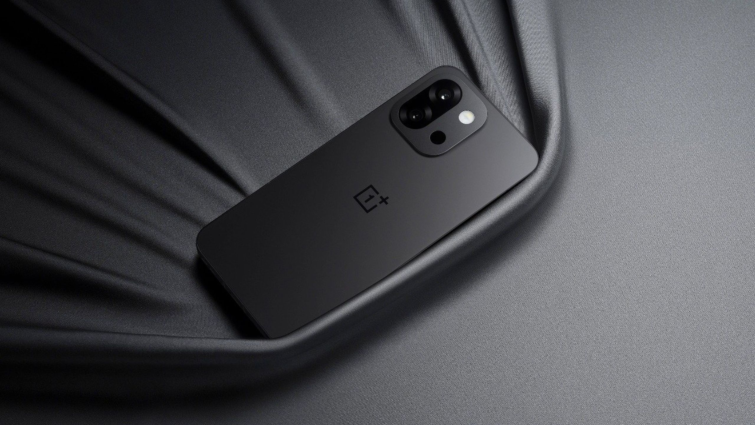 OnePlus 13T 设计在 4 月 24 日发布前揭晓