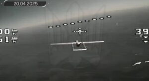 乌克兰防空无人机损坏罕见的高空俄罗斯-以色列 Forpost-R 无人机