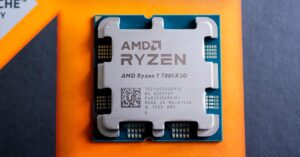 AMD 的 Ryzen 7 7800X3D 是 Micro Center 打折 PC 零件包的明星