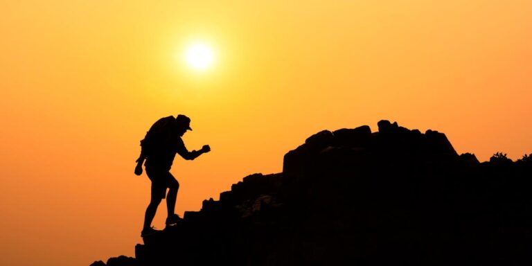 个人努力如何决定经济结果