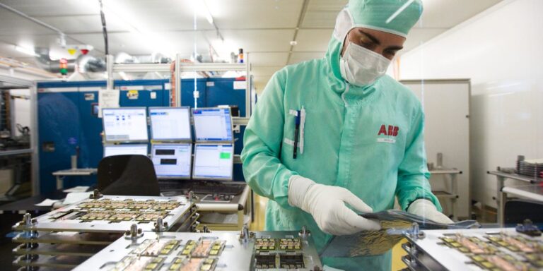 构建 AI 的成本将变得更加昂贵——即使有半导体关税豁免
