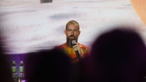 杰克·多尔西 （Jack Dorsey） 和埃隆·马斯克 （Elon Musk） 呼吁取消知识产权法，但艺术家们正在抵制