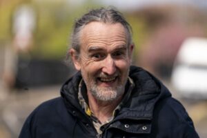 Extinction Rebellion 联合创始人在希思罗机场无人机阴谋上诉失败
