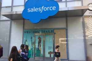分析师：Salesforce 的 Agentforce AI、Data Cloud 增强了长期增长潜力