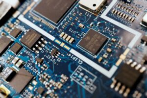 消息人士称，Arm 放弃了收购 Alphawave 的收购 AI 芯片技术