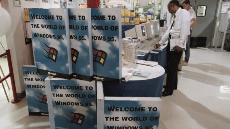 Windows 95 重启声音（是的，那个钟声）是官方历史性的