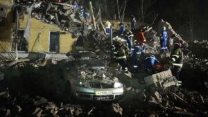 乌克兰称俄罗斯在另一次无人机袭击中造成三人死亡