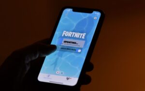 法官向 Apple 施压，要求其批准 Fortnite 或重返法庭