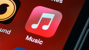 我尝试了 Apple Music 的新 Sound Theory 播放列表，它们解决了我的睡眠问题