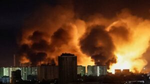 基辅遭受地狱之夜，爆炸和世界末日般的大火，普京向乌克兰释放了“创纪录数量的伊斯坎德尔-M 导弹”