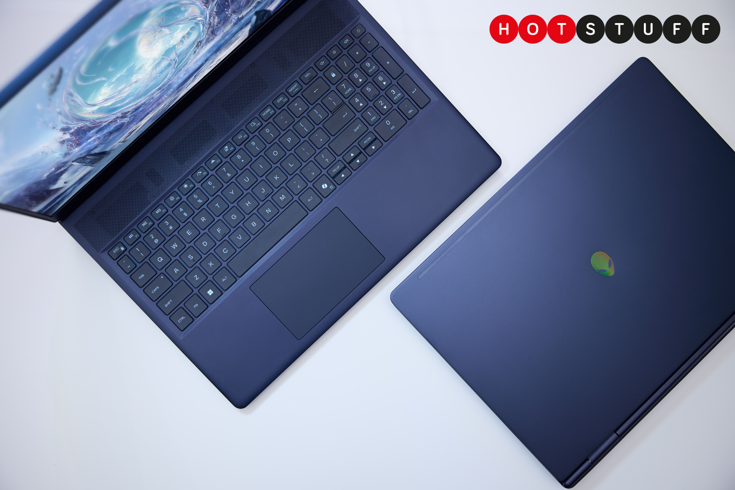 Alienware 微妙的新款 Aurora 16 笔记本电脑仍然承诺太空时代的性能