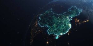 中国将人工智能云送入轨道 - 目前有 12 颗卫星，未来几年将发射 2,800 颗