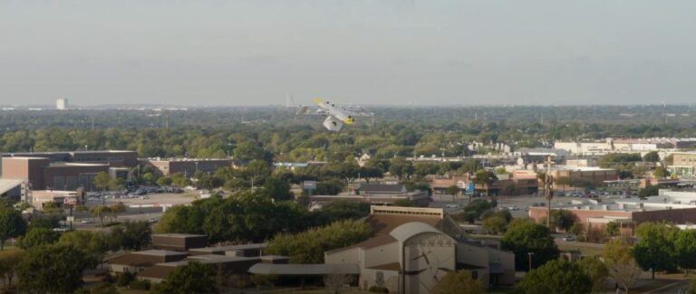 观看视频：“Wing Drone Delivery 现已在北卡罗来纳州夏洛特市活跃”