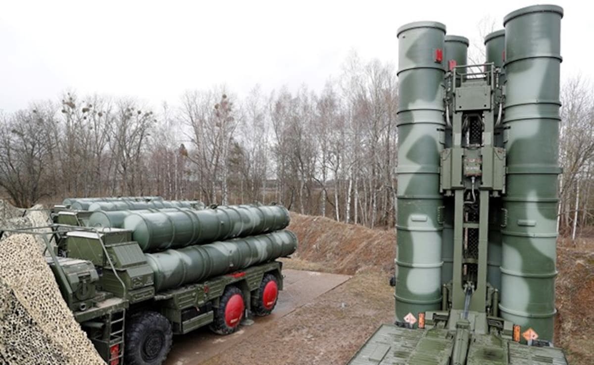 印度使用竖井无人机和 S-400 导弹防御系统来对抗巴基斯坦的攻击