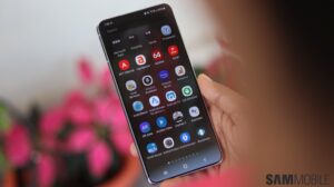 更多美国 Galaxy S21 用户获得 One UI 7 更新