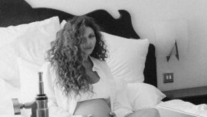 杰西·尼尔森 （Jesy Nelson） 在坚定不移的新纪录片系列中揭示了离开 Little Mix 后的生活真实情况，该系列讲述了危及生命的怀孕，这让她陷入了“最低谷”