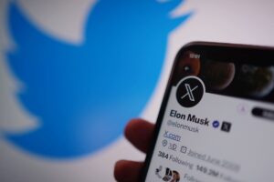X 关闭：Twitter 不工作，因为用户报告了问题