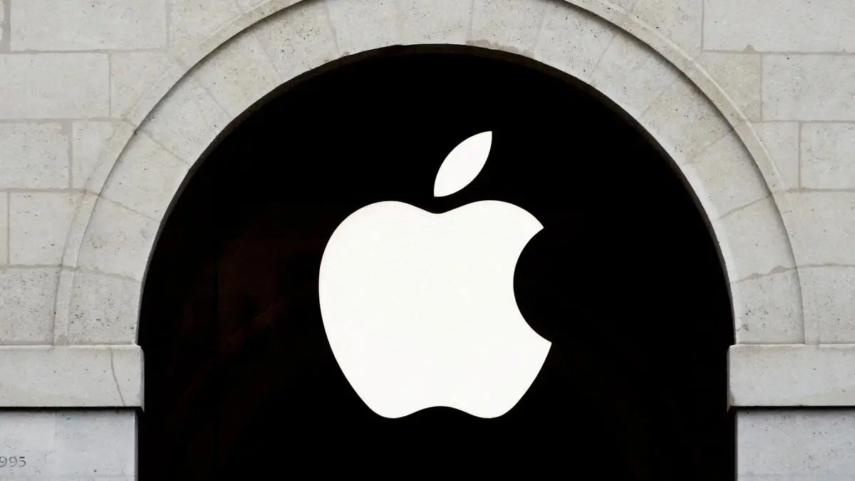 作为 AI 推动的一部分，Apple 计划在 2026 年推出智能眼镜，nixes watch with camera