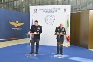 美国太空军与意大利空军合作应对日益增长的太空威胁