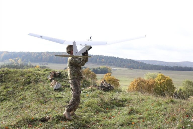 荷兰使用 AeroVironment 的新型 Puma 3 AE 无人机增强战术情报和侦察能力