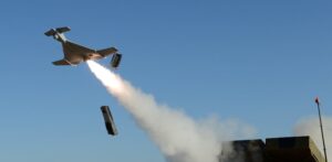 巴基斯坦声称成功拦截了印度的 IAI 自杀式无人机