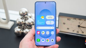 One UI 8 测试版计划似乎即将启动——并且可能包括一个新的 Running Coach 功能