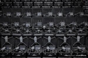 据彭博社报道，中国向乌克兰和西方销售无人机，但继续向俄罗斯供应无人机