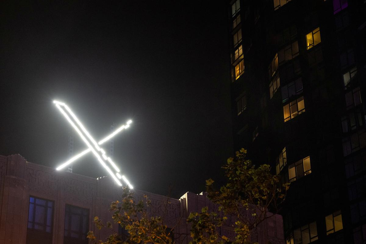 X 正在数据中心中断后恢复